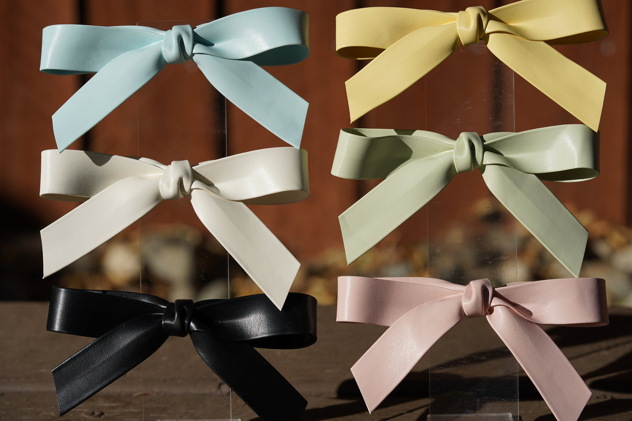 Faux leather bow hair clip