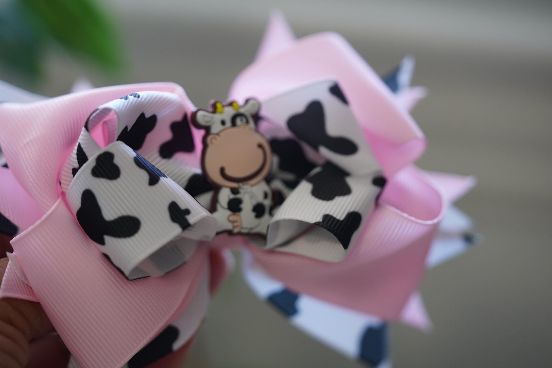 little cow crossgrain hair bow for little girls!