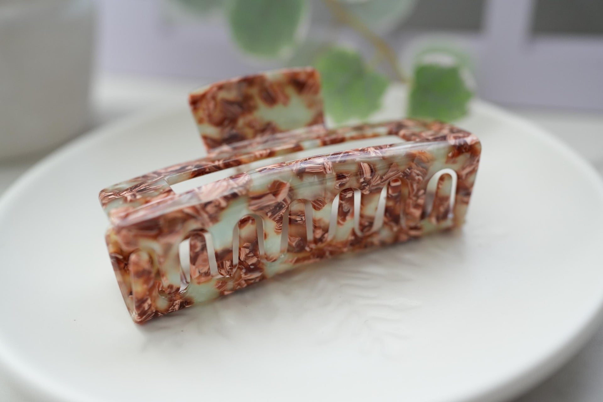 Large acetate Hair Clip Claw