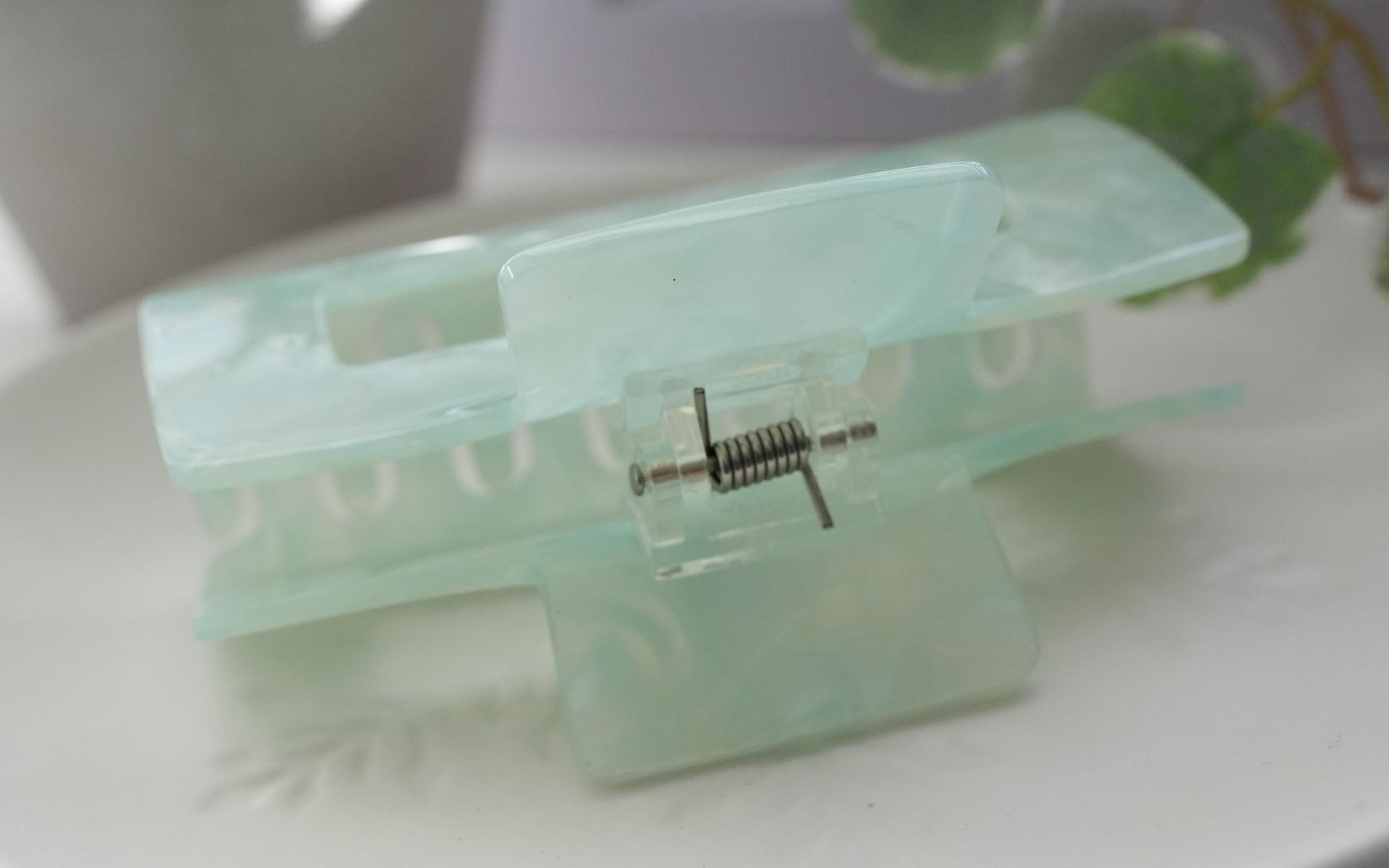 Large acetate Hair Clip Claw