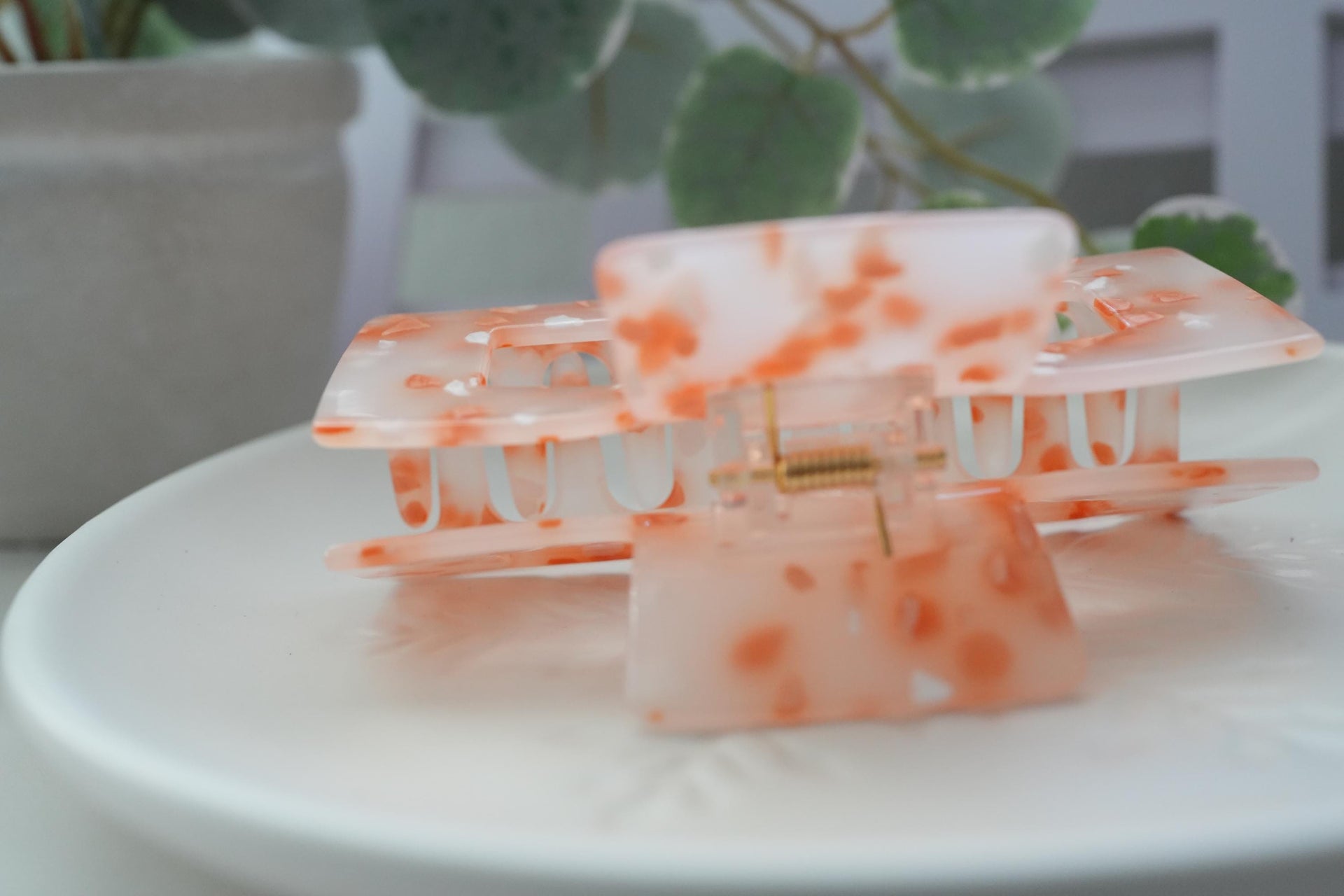 Large acetate Hair Clip Claw